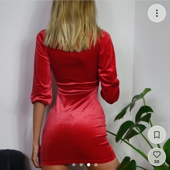 Red velvet mini dress - Picture 2 of 2